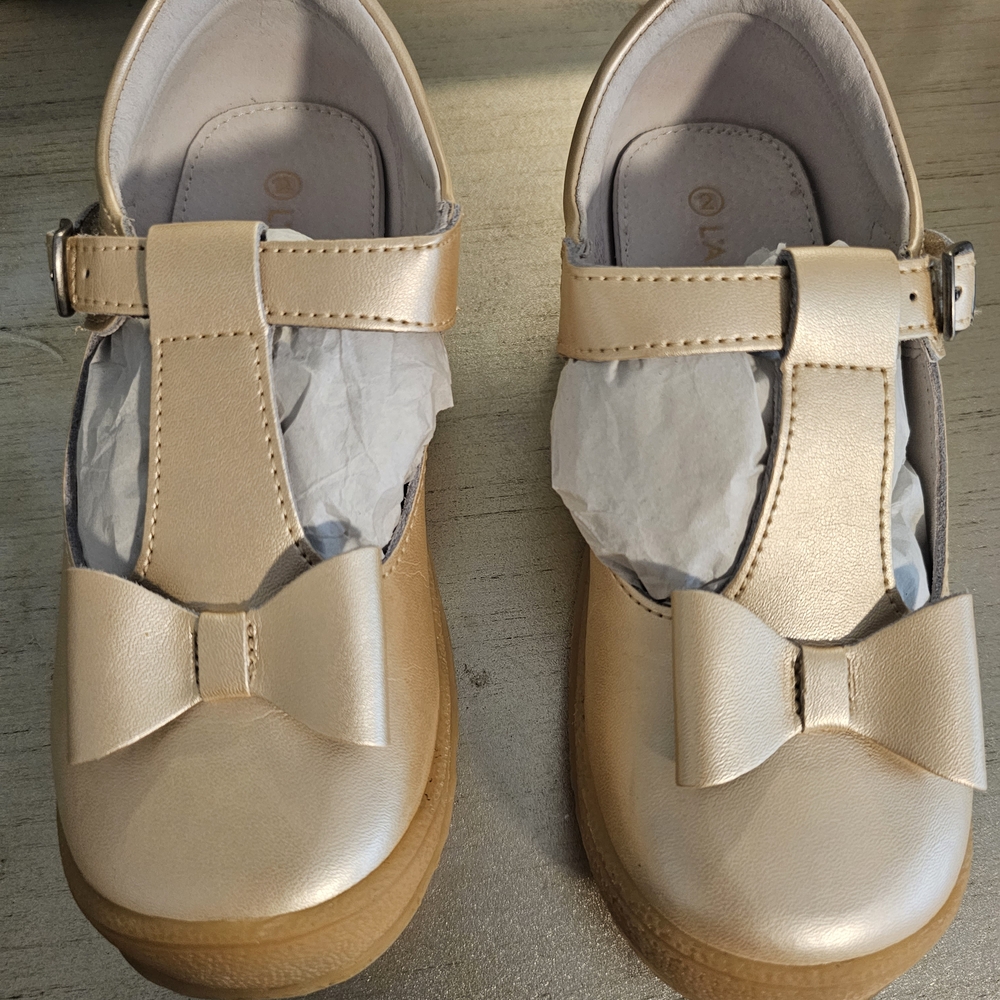 L'Amour Gold Kids Dress Shoes with Bow